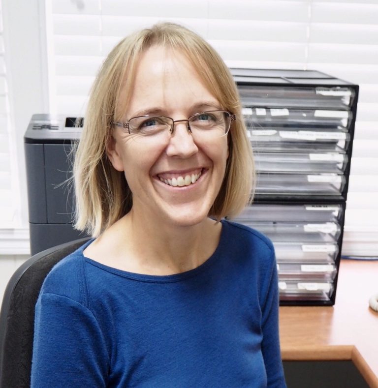 Dr Jacqui Greaves MBBS (hons), FRACGP, Dip Paeds, MPH Red Hill